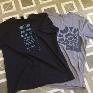 2 mens Oakley shirts
